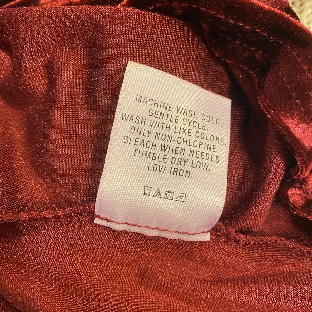 Bordeaux red velvet legging shirt - Picture 5 of 5